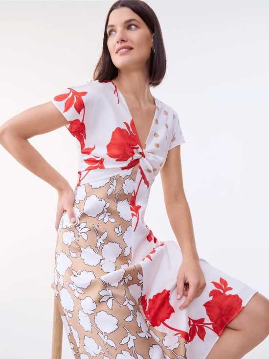 Ann Taylor Dresses & Skirts - Ann Taylor Floral Twisted Midi Dress